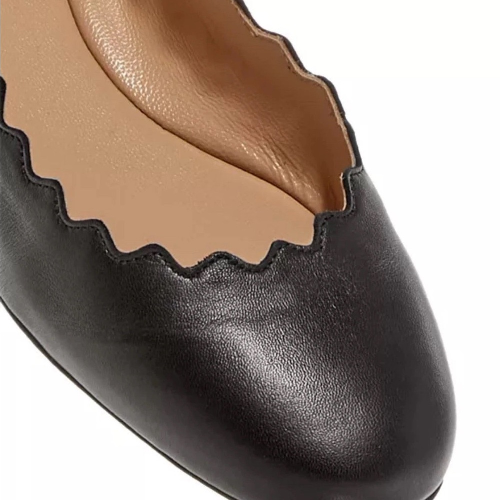 Chloe Women's Lauren Scalloped Ballet Ballerinas Flats, Black - Picture 5 of 5